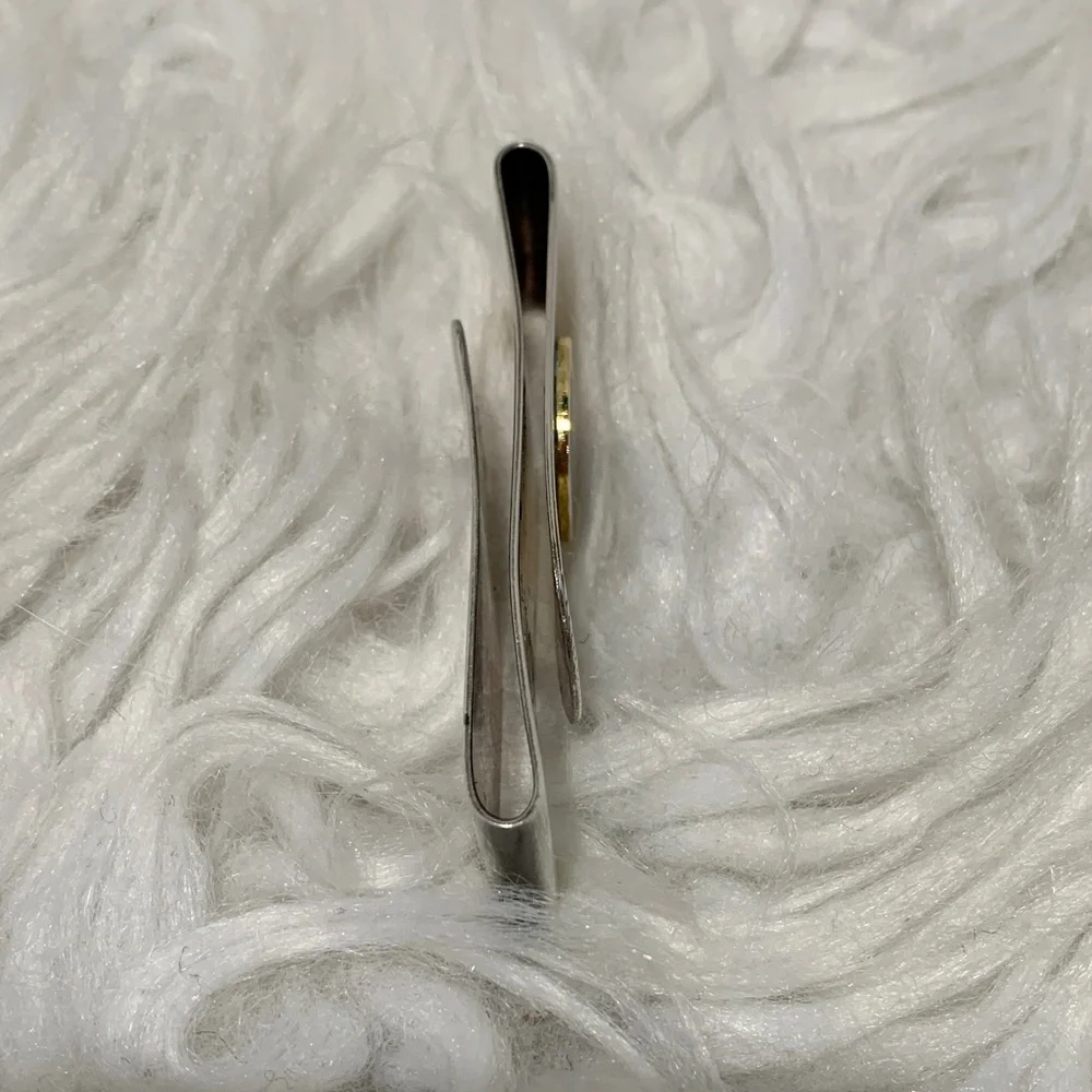 Stylish Silvertone Money Clip Black Accent with 4 Horses